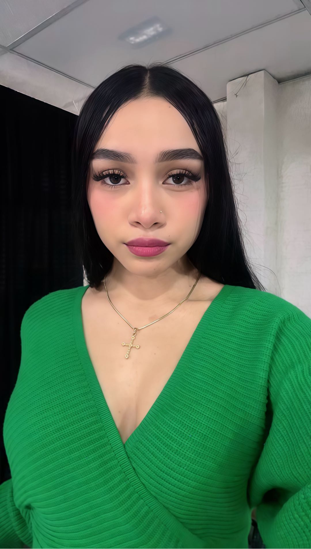 Live girl on VidizzyChat random video chat — Mía from Venezuela
